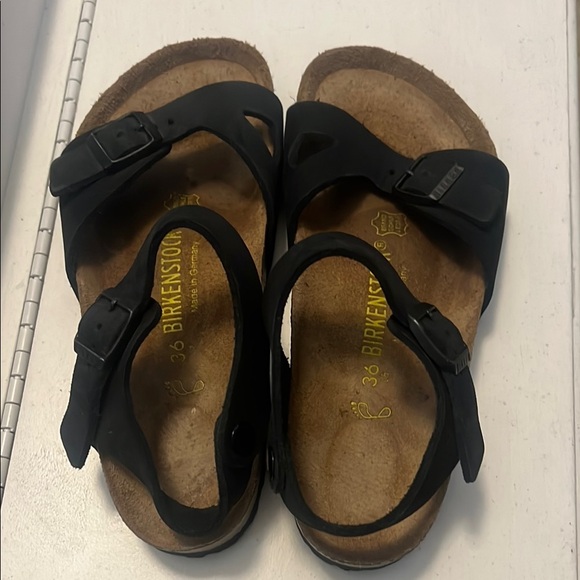 Birkenstock Kids Black Sandals - Picture 2 of 8
